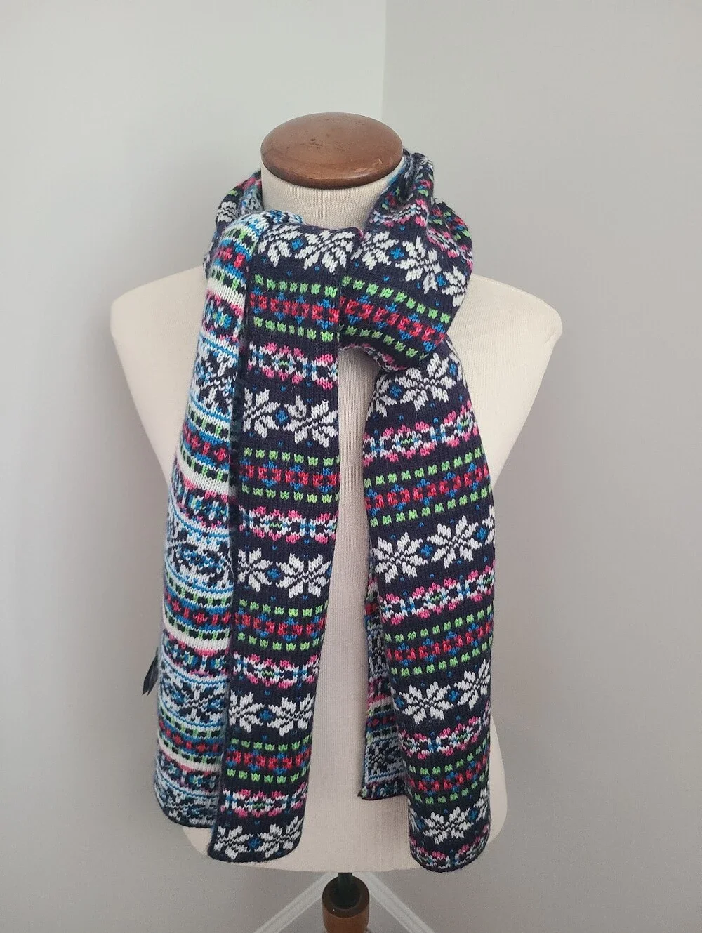 Vintage Deadstock Aerie Scarf Fair Isle Nordic Y2K Preppy Snowflake Crazy Stripe